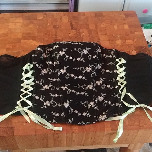 Yellow and black corset - Picture 1 of 4